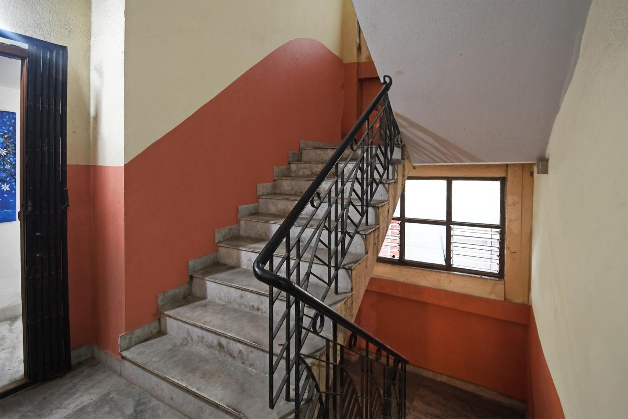 כלכותה Oyo Hotel Chinar Park מראה חיצוני תמונה